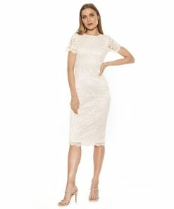 Women's ALEXIA ADMOR Delora Scalloped Lace Sheath Dress