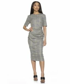 Women's ALEXIA ADMOR Olive Crewneck Short Sleeve Draped Sheath Dress